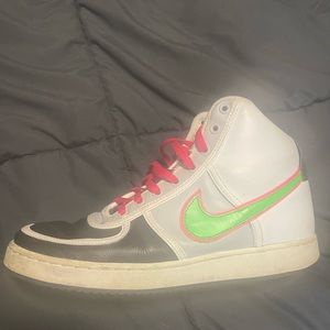 Men’s size 10 Nike high top